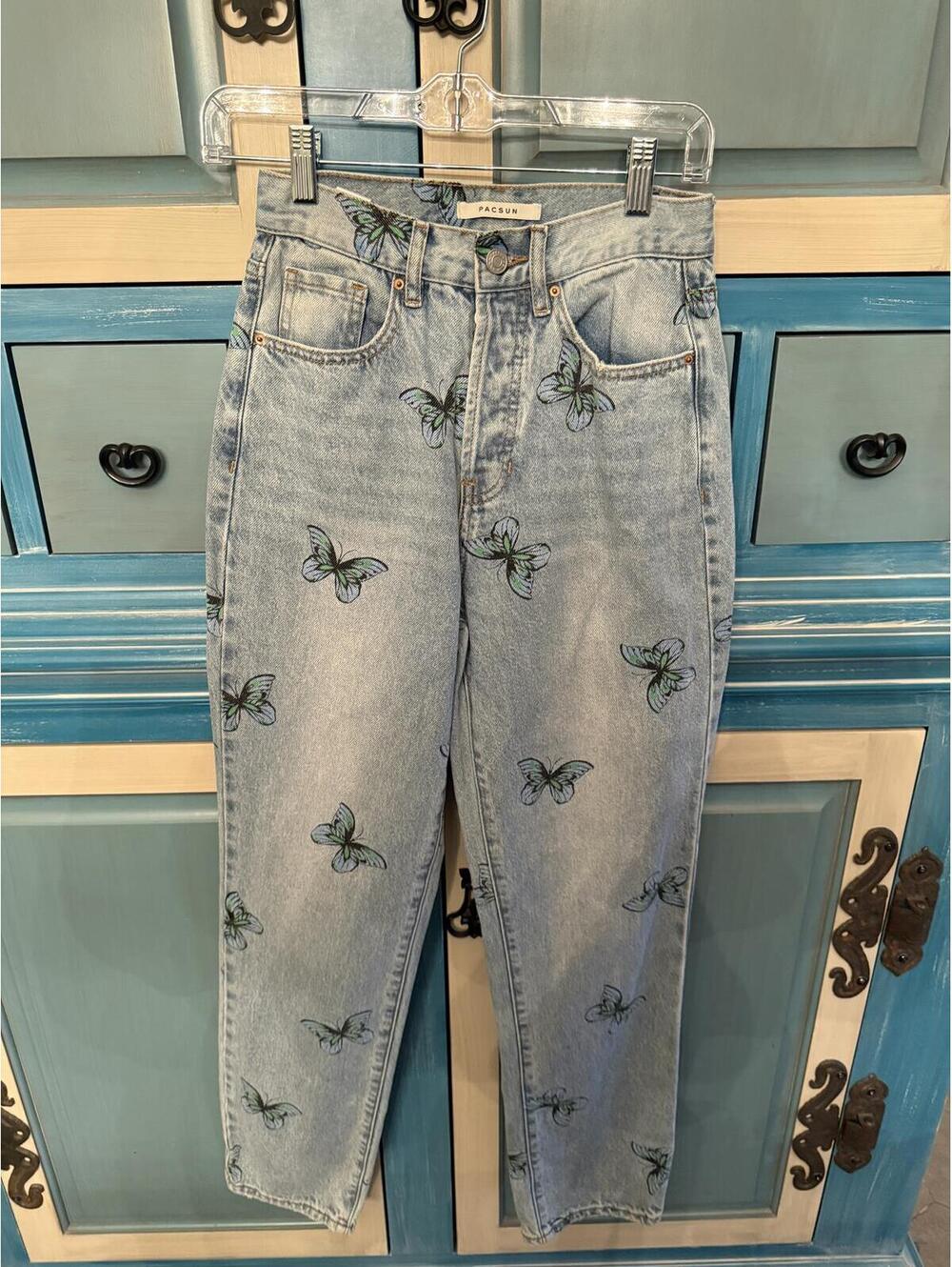 PACSUN Light Wash Denim Jeans with Butterfly Print Size 25